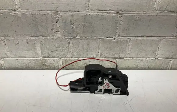 BMW 6 F06 Gran coupe Front door lock 7276544 A053702