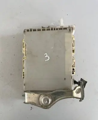 Toyota Yaris Central body control module MB2380009540