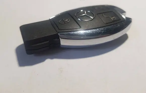 Mercedes-Benz C W205 Ignition key/card 2011DJ1121 ESD1105215C