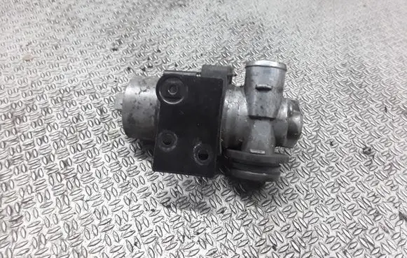 BMW 5 E39 Idle control valve (regulator) 1744713