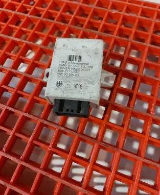 BMW 5 E39 Immobilizer control unit/module 61354100188 YWC106531 608377UTA
