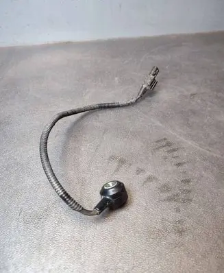 Volkswagen Golf VII Detonation knock sensor 06K905377