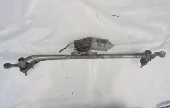 Jeep Grand Cherokee Front wiper linkage and motor