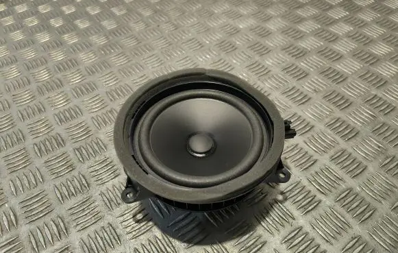 Volvo XC60 Subwoofer speaker 31489120
