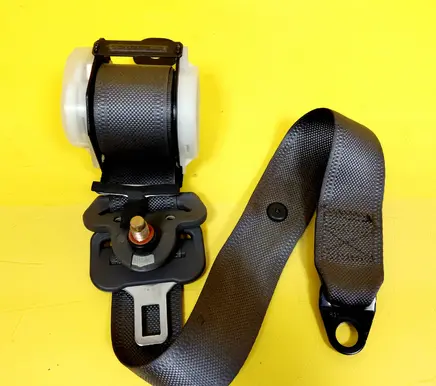 Hyundai Atos Prime Rear seatbelt 040932
