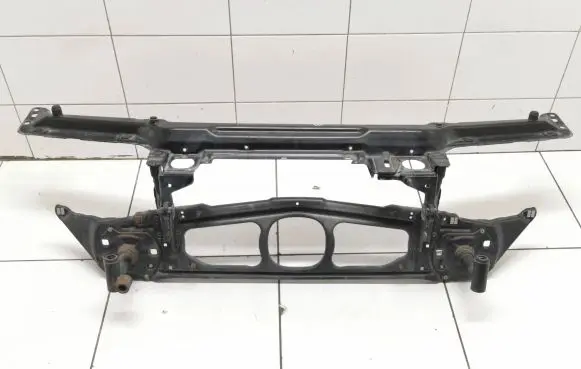 BMW 3 E46 Radiator support slam panel 8195297 51118195297