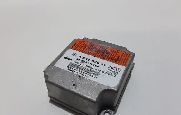 Mercedes-Benz CLS C219 Airbag control unit/module A2118705726