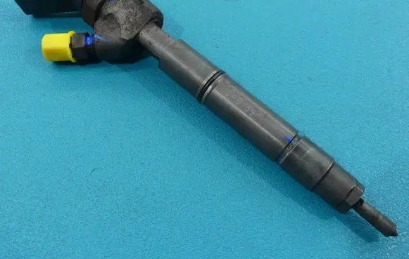 Mercedes-Benz A W168 Fuel injector 0445110015 IMPRK1043139