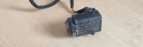 Mercedes-Benz E W211 Parking PDC sensor 0015427418