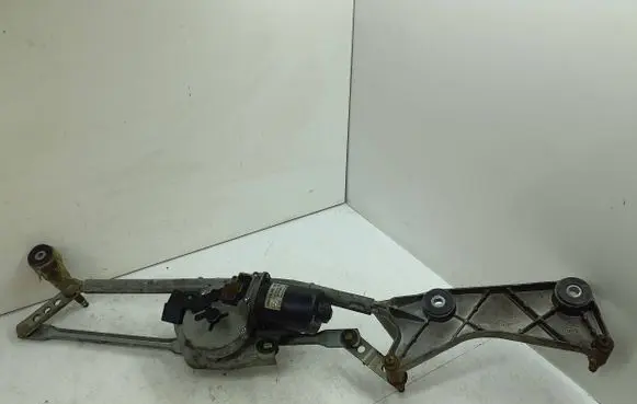 Mercedes-Benz ML W164 Front wiper linkage and motor A1648201742