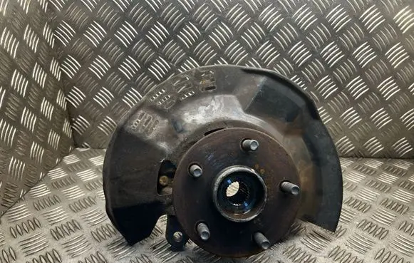 Toyota C-HR I Front wheel hub 8484S