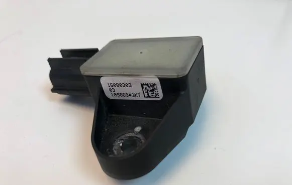 Volkswagen PASSAT B7 Airbag deployment crash/impact sensor 5N0959354 391140