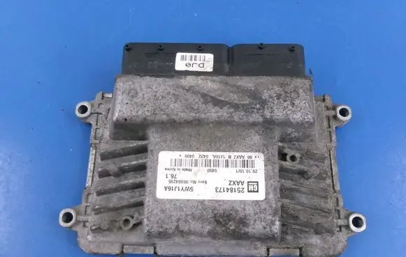 Chevrolet Cruze Engine control unit/module ECU 25184173