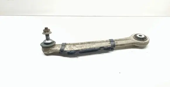 Rear control arm