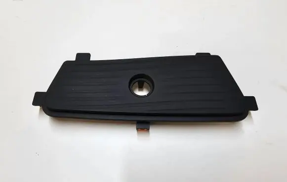 Chrysler Pacifica Panel trim 5VT74TRMAA 61868AH 5094267