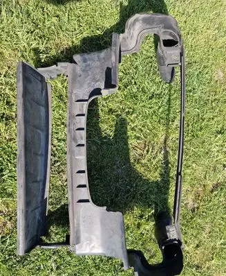 Intercooler air guide/duct channel