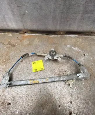 Peugeot 406 Rear door manual window regulator 