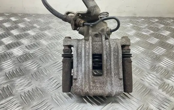 Volkswagen Scirocco Rear brake caliper