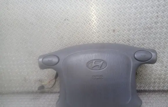 Hyundai Atos Prime Steering wheel airbag