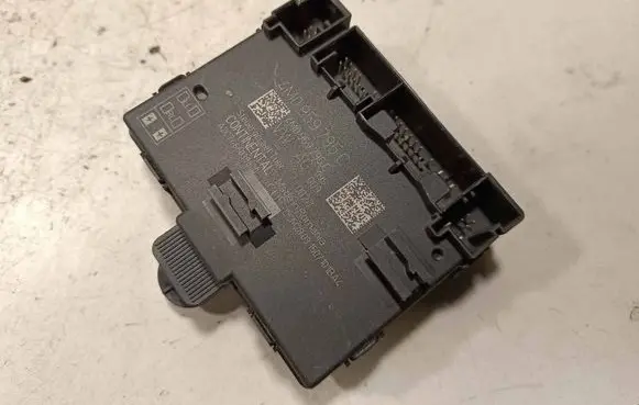 Audi Q7 4M Door control unit/module 4M0959795C A2C7466030600