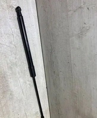Citroen C3 Tailgate/trunk strut/damper 9813177780