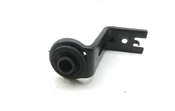 Toyota Auris 150 Radiator mount bracket
