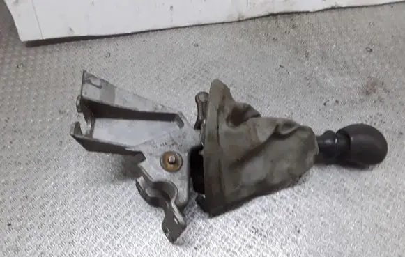 Opel Movano A Gear shifter/selector 4913921