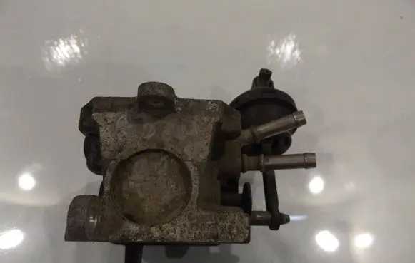 Audi A3 S3 8P Throttle body valve 03G131063