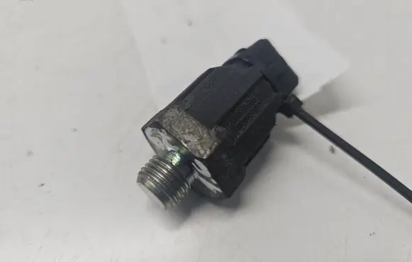 Renault Scenic I Detonation knock sensor 7700732202