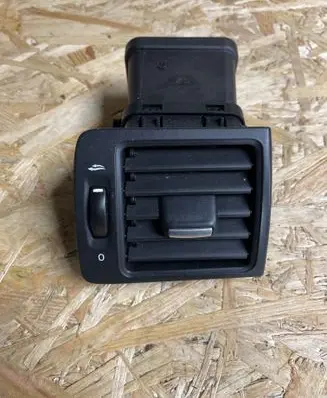 Volvo V50 Dashboard side air vent grill/cover trim 39888290