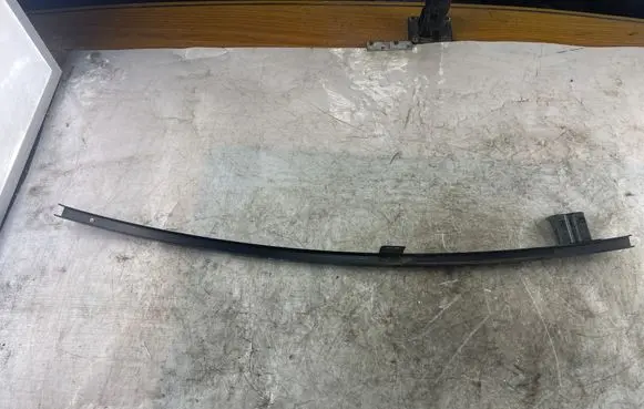 Volkswagen Golf Plus Other rear door trim element 5M0839407