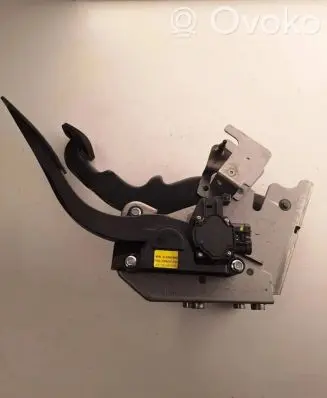 Opel Antara Accelerator throttle pedal 20905700B