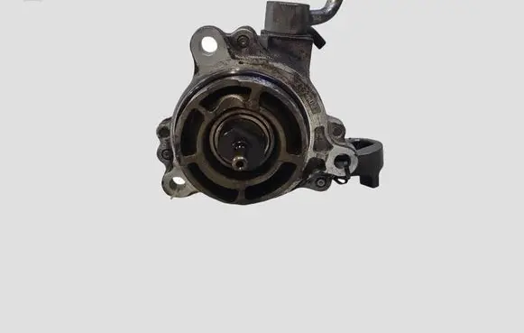 Mazda 6 Vacuum pump RF7J18G00 X2T58173
