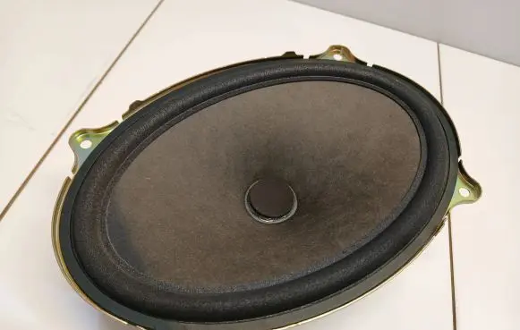 Mini One - Cooper R50 - 53 Parcel shelf speaker 65136801101 14724010
