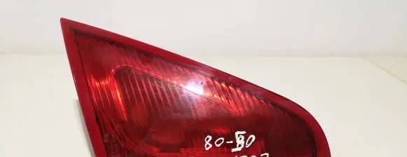 Mitsubishi Colt Tailgate rear/tail lights MN105623