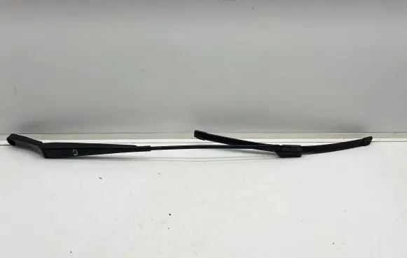 Skoda Kamiq Windshield/front glass wiper blade 657955410