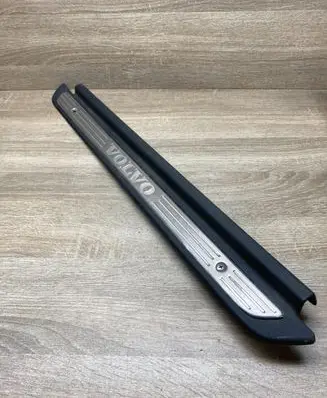 Volvo S40, V40 Front sill trim cover 30818430 30818426