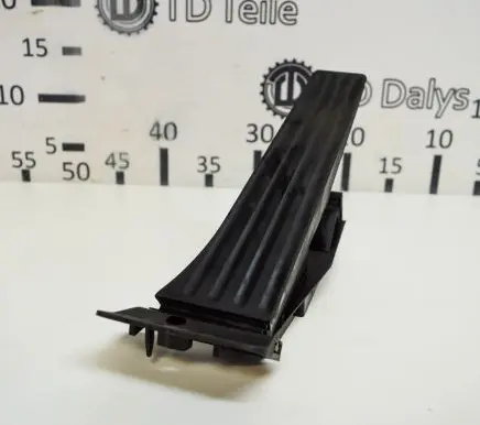 BMW 5 F10 F11 Accelerator throttle pedal 6789998
