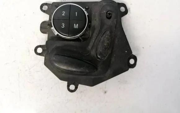 Mercedes-Benz E W211 Seat control switch 2118207810
