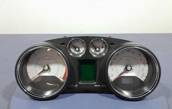 Peugeot 308 Speedometer (instrument cluster) 9666651480