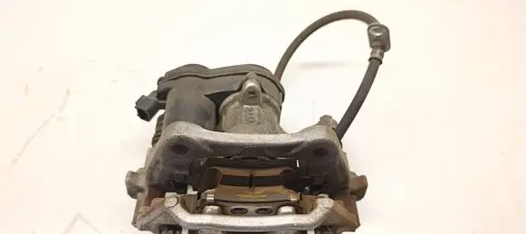 Toyota C-HR I Rear brake caliper 46310F4011