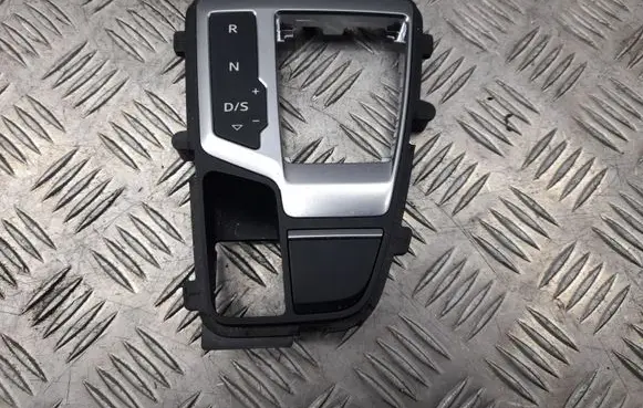 Audi Q5 SQ5 FY Gear shifter surround trim plastic 80B713111C
