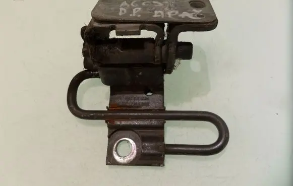 Front door lower hinge
