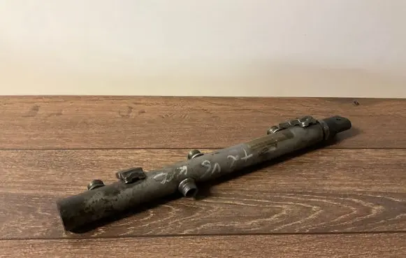 Mercedes-Benz E W211 Fuel main line pipe A6420700695