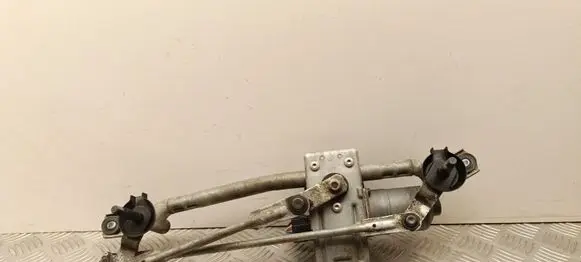 KIA Sportage Front wiper linkage and motor