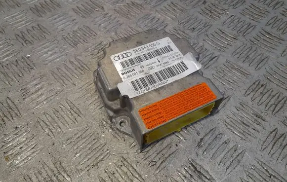 Audi A4 S4 B7 8E 8H Airbag control unit/module 8E0959655G