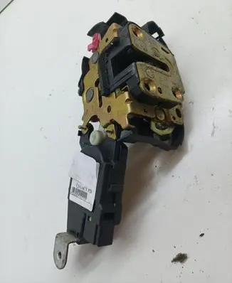 Subaru Legacy Front door lock 029