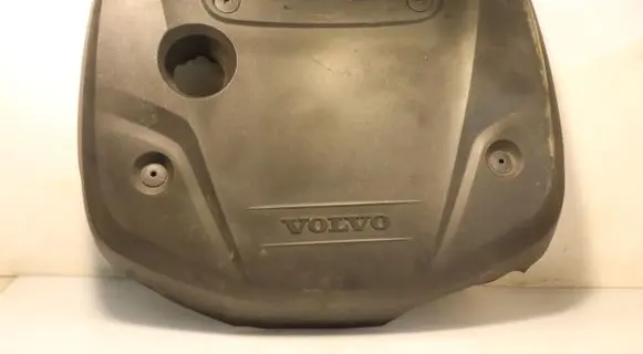 Volvo V40 Cross country Engine cover (trim)