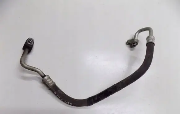 Toyota RAV 4 (XA20) Air conditioning (A/C) pipe/hose 83111004mmo