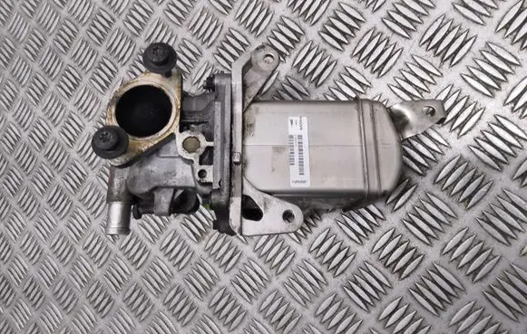 Volvo V70 EGR valve cooler 31422315